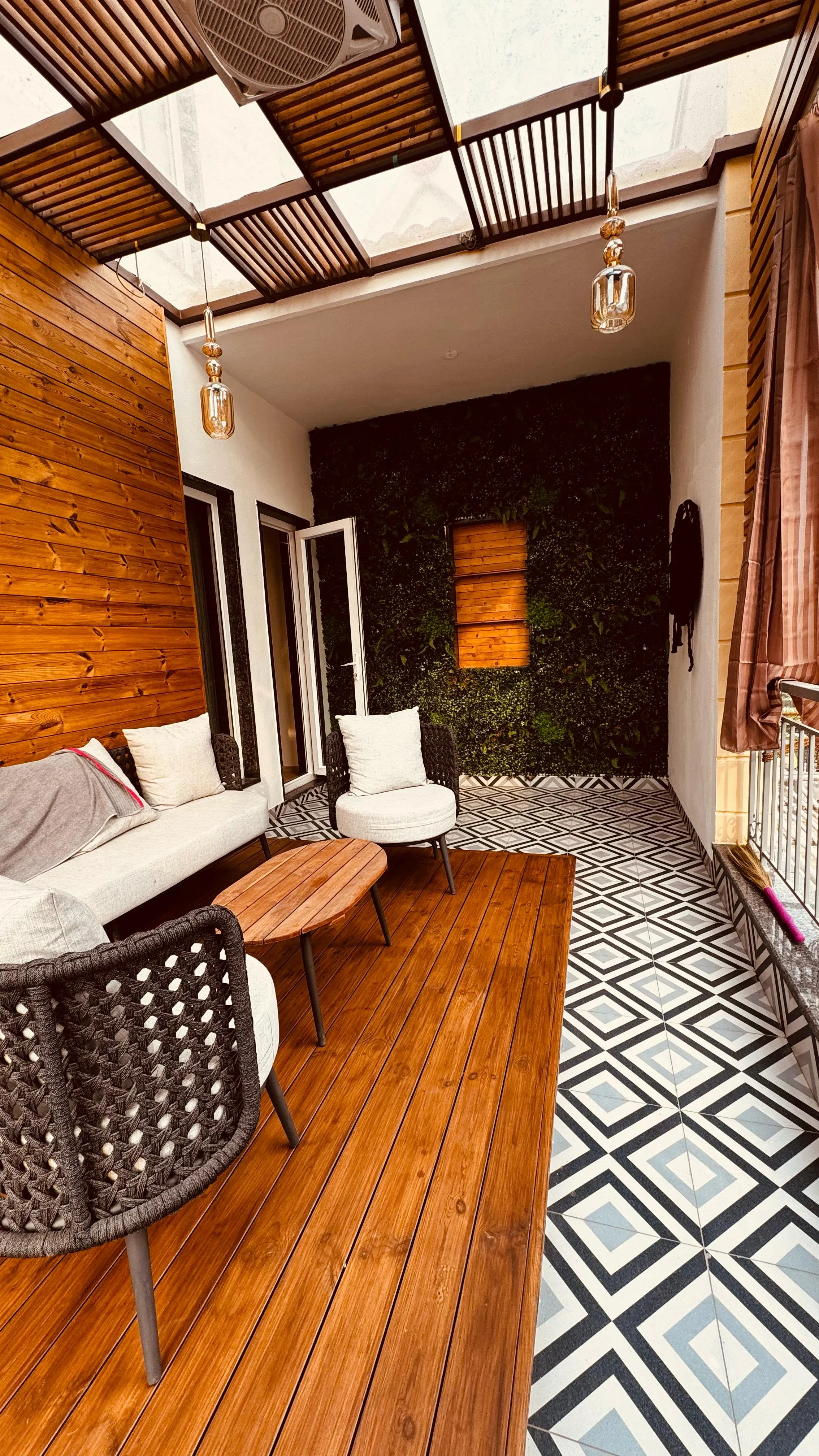 Exterior pergola installed at noida